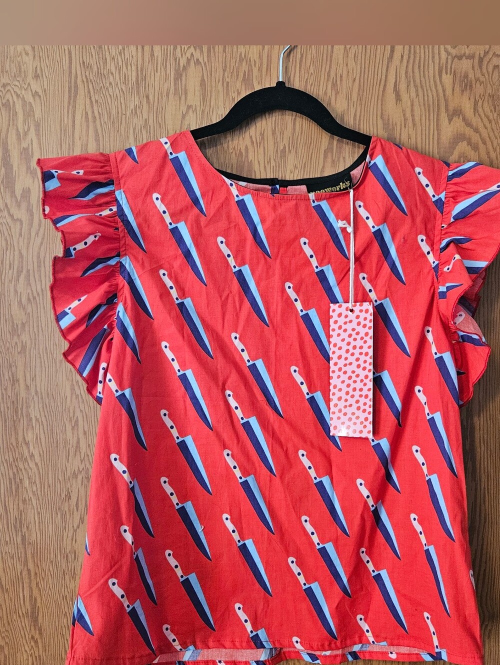 NWT Nooworks flutter top